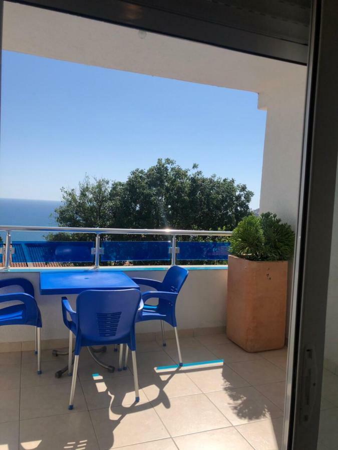 Apartmani Dini Ulcinj Exterior foto