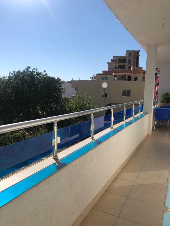 Apartmani Dini Ulcinj Exterior foto