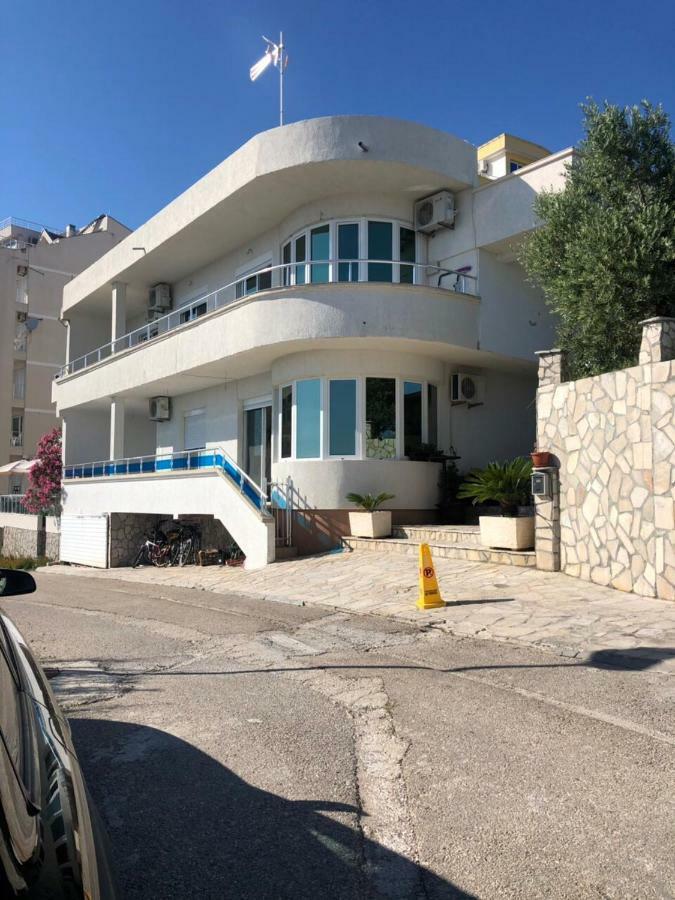 Apartmani Dini Ulcinj Exterior foto